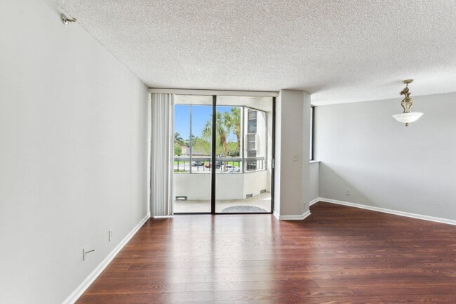 Photo - 6463 La Costa Dr Unit 201