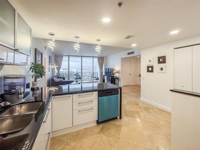 Photo - 7929 West Dr Unit 702