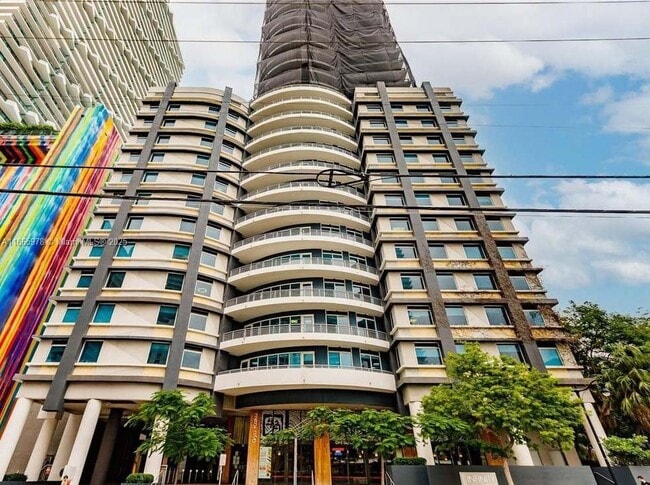 Photo - 60 SW 13th St Condo Unit 2816