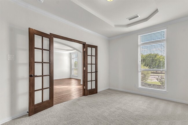 Photo - 1209 Rogers Parkway