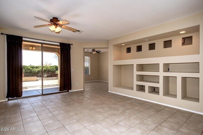 Photo - 2461 W Muirfield Dr