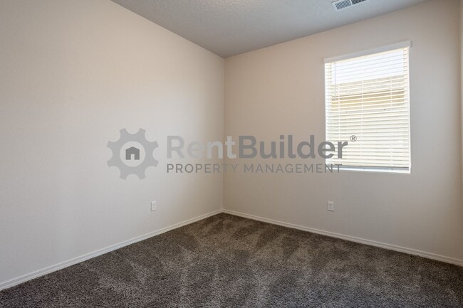 Photo - !!!ASK ABOUT OUR PRICE REDUCTION ON LONG T...