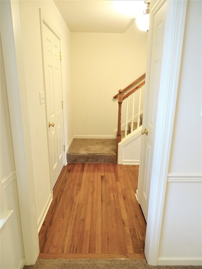 Photo - 641 Hamaker Rd