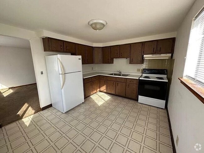 Building Photo - 1200 Countyline Rd Rental