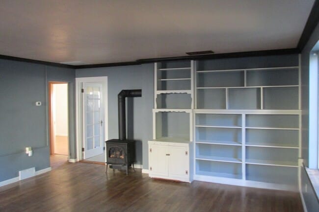 Photo - 2 Bedroom House in Burlington