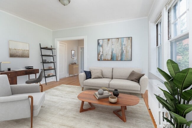 Building Photo - 22 Concord Ave Unit 10