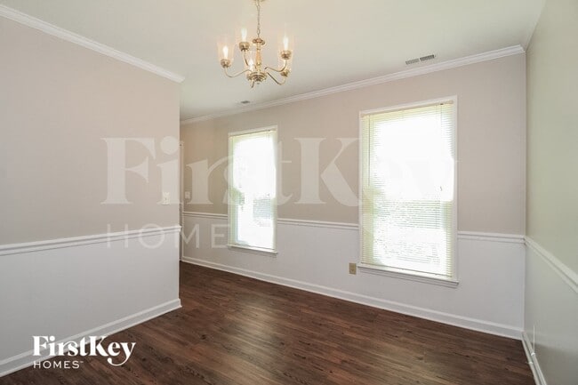 Photo - 7089 Avenbury Cir