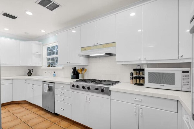 Photo - 2901 Spruce Ave Unit SI ID1438901P