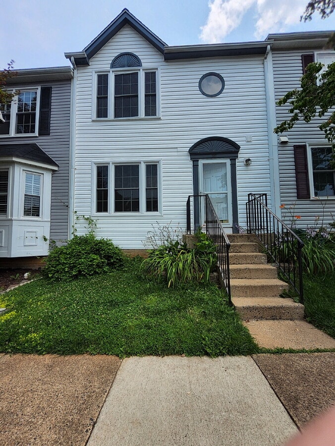 Photo - 767 Cherry Tree Ln