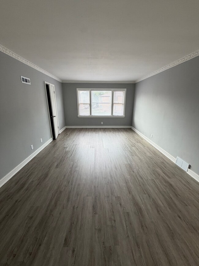6110 W Appleton Ave Unit 4