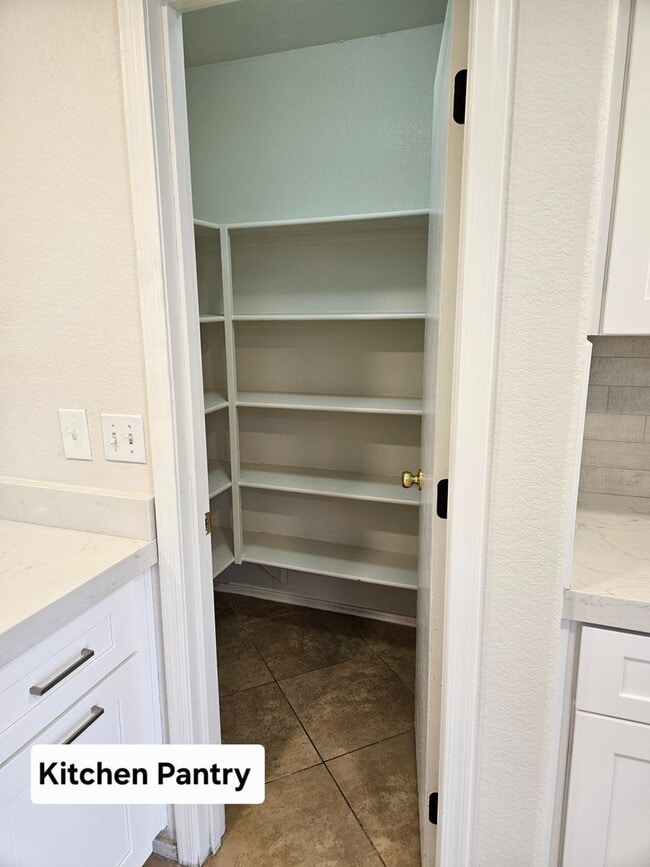 Photo - Mirador Estates (Lindsay & Warner) 3 bed 2 bath single level