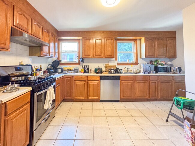 Photo - 64 Colborne Rd Unit 64 Colborne Rd