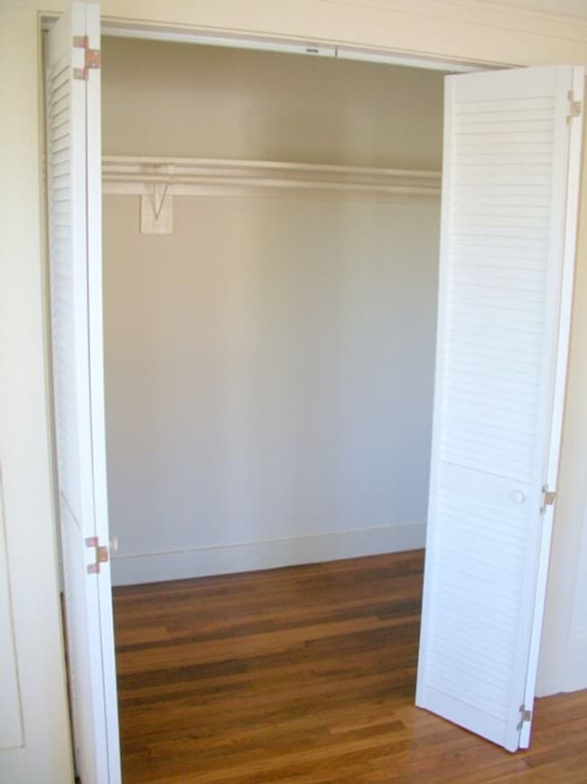 Photo - This unit is a Studio, with a giant kitche... Unidad 60