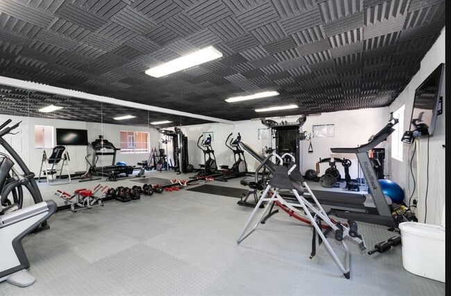 Photo - 2507 E 15th St Unit 119