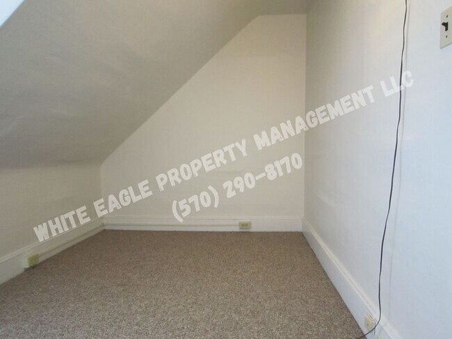 Photo - 1618 Roselynn St Unit #3