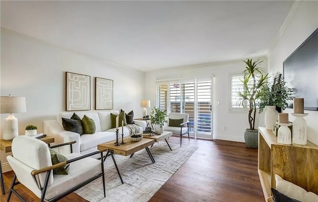 Building Photo - 26142 Serrano Ct Unit 26142 Serrano Ct