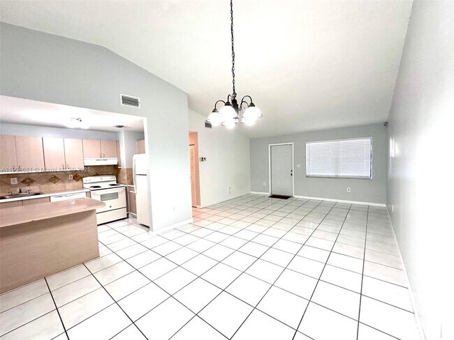 Photo - 7680 SW 156th Ct Unit B115