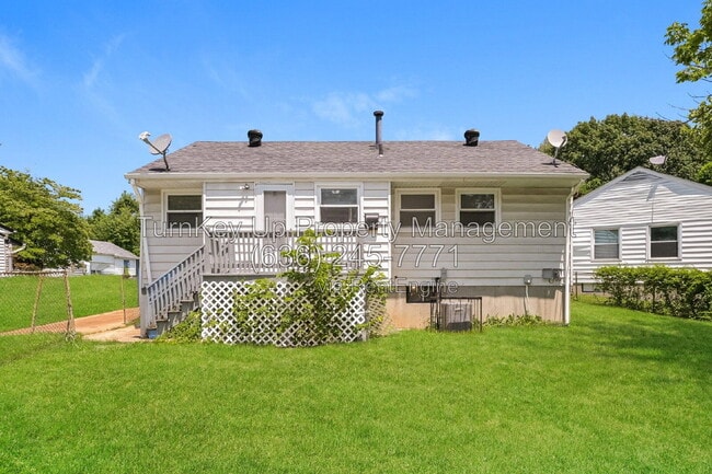 Photo - 10300 Ross Cir