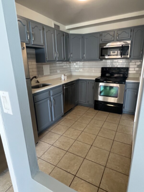 Photo - 6157 N Sheridan Rd Unit 11J