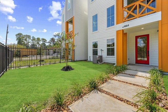 Photo - 3903 F Pinemont Dr