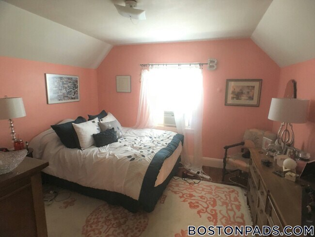 Photo - 29 Newcastle Rd Unit 2