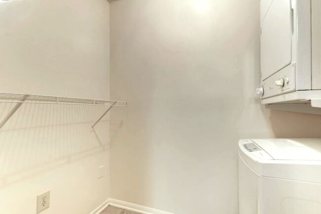 Photo - Coachman's Landing Apartments