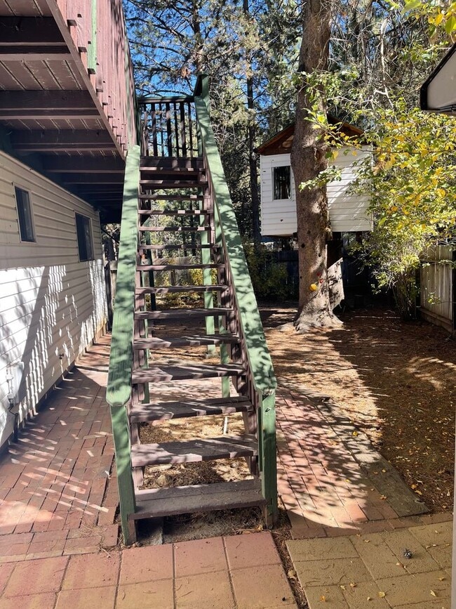 Photo - Quiet 4Bd 2Ba home avail. for a 3-5 month ...