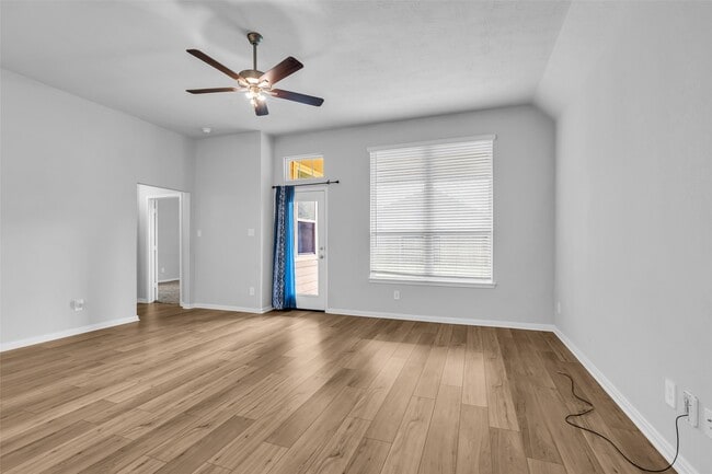 Photo - 3430 Redbridge court