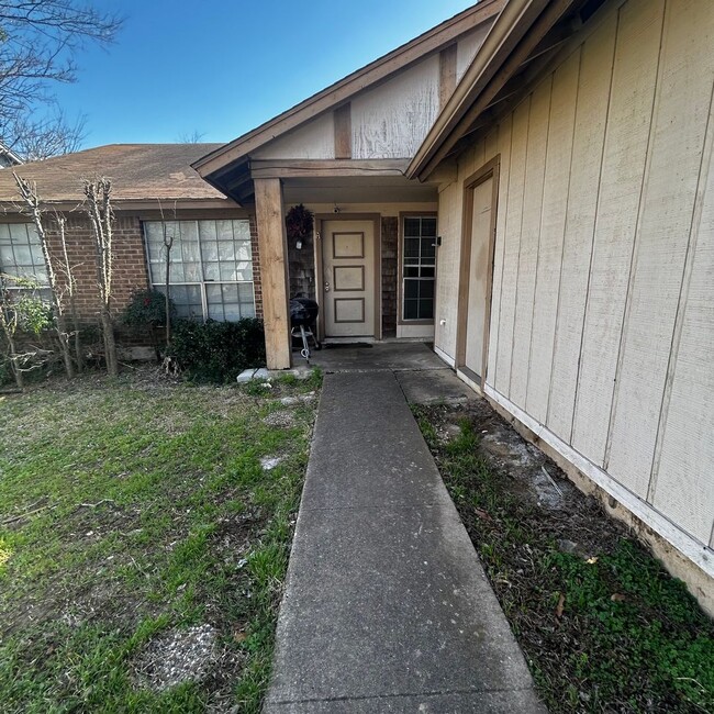 Photo - 6603 Deatonhill Dr Unidad B