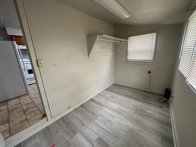 Photo - 405 Benham Ave Unidad 405 Benham