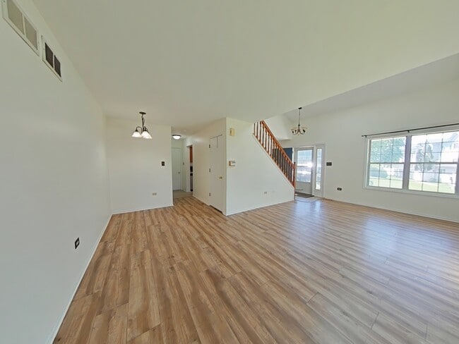 Photo - 3524 Willowview Ct