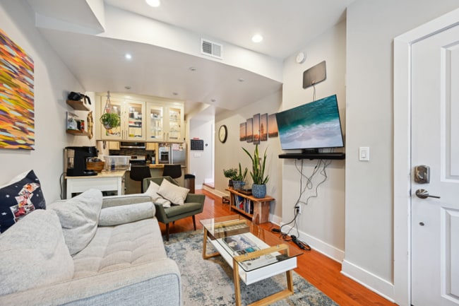 Photo - 43 Hanover Pl NW Unit #2