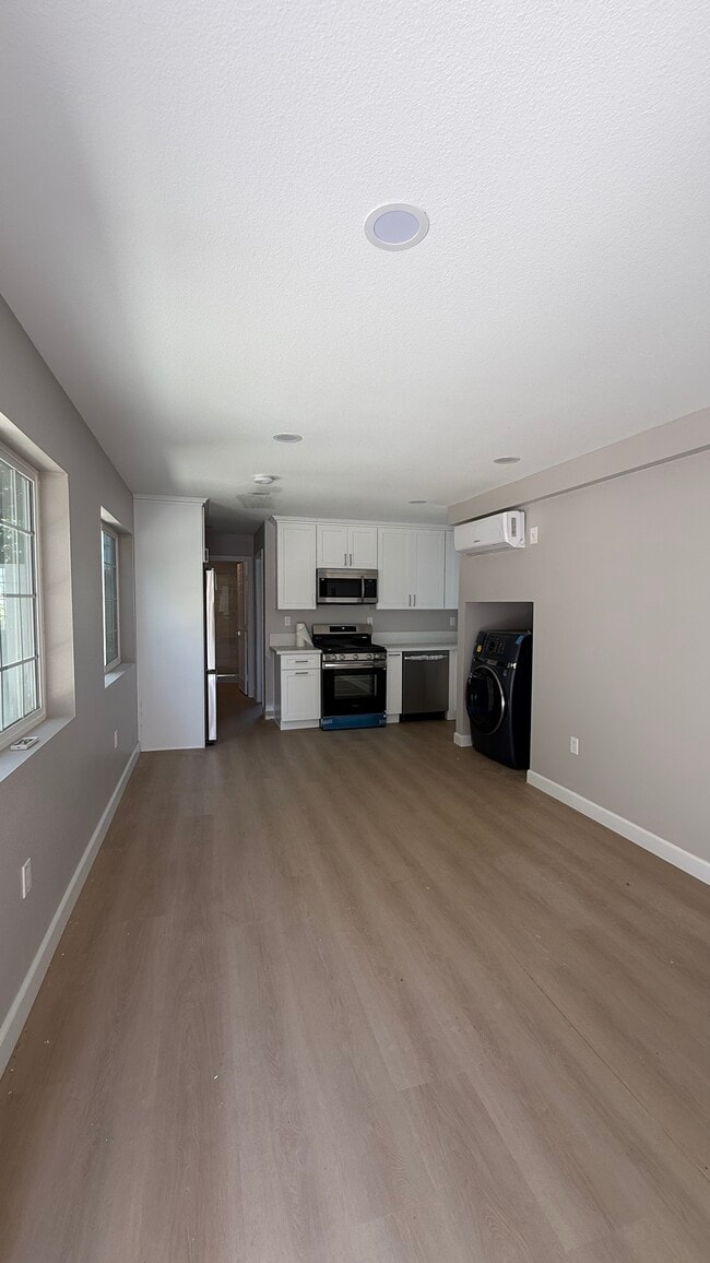 Photo - 17318 Napa Cir