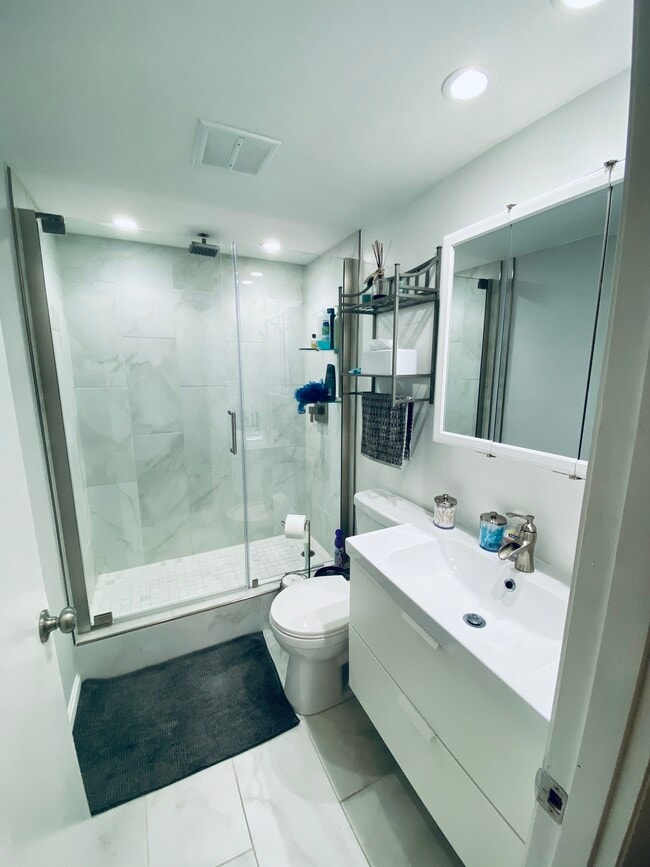 Bathroom - 1011 Main St Unit 1011 Main St 8