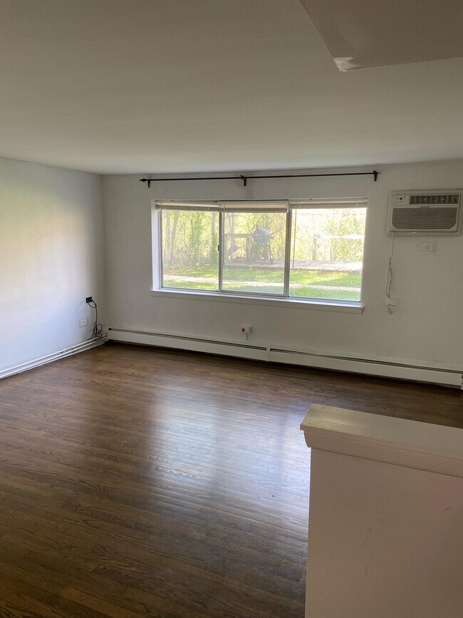 8288 Roosevelt Rd Apartment Unit GW8288 Forest Park, IL