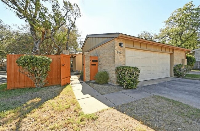 Photo - 4107 Ridgeline Dr