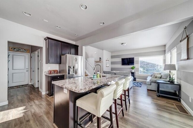 Photo - 845 Cannara Way