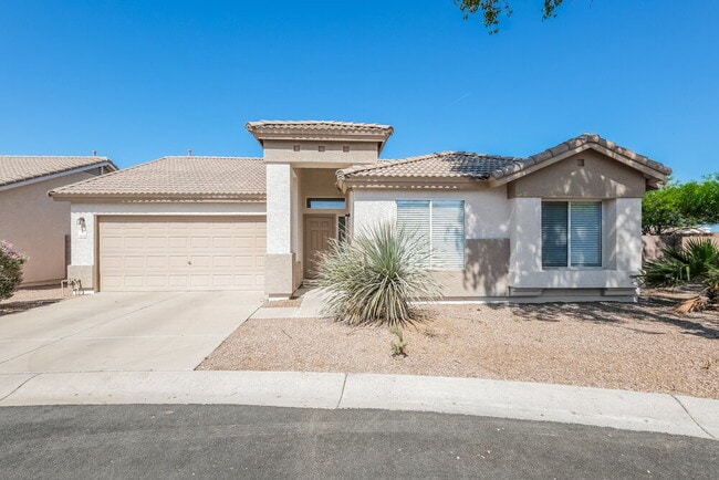 Building Photo - 3430 N Saffron