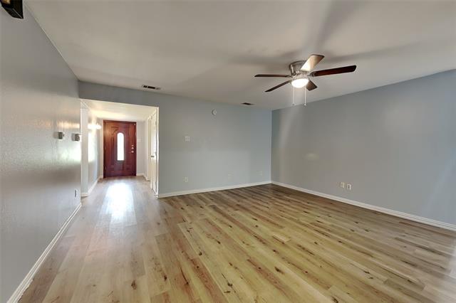 Photo - 1913 Briarwood Dr