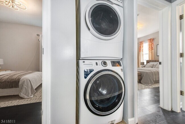 Photo - 59 Ellington St Unit 1