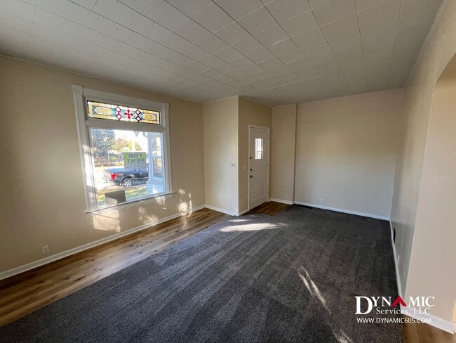Photo - 517 W 9th St Unit Apt. 1