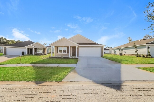 Photo - 560 Riverwalk Cir