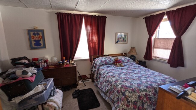 15990 Hayward Duplex