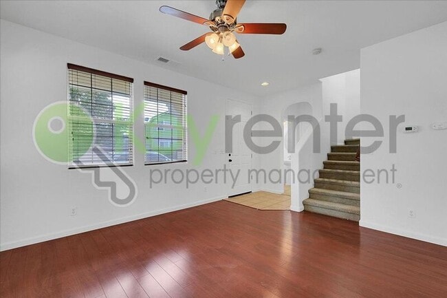 Photo - 10923 Oakham Dr