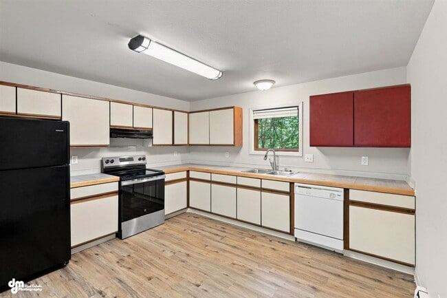 Photo - 1775 N Fanciful Pl Unit #2