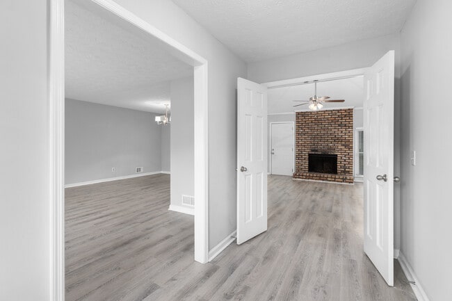 Photo - 2577 Sandpiper Dr