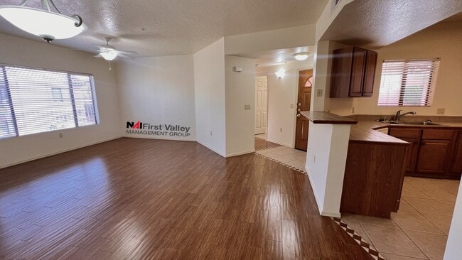 Building Photo - 2 Bedrooms, 2 Baths Rental