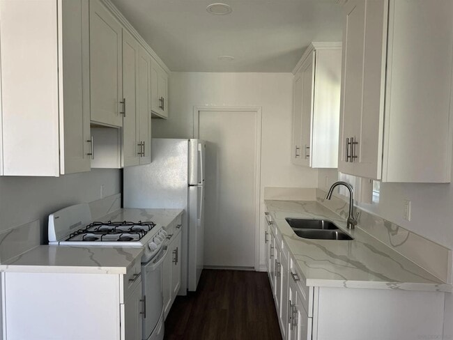 Photo - 170 Garrett Ave