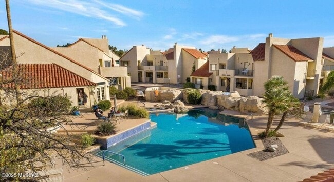 Photo - Spacious Remodeled 2 Bed/2Bath Condo! Unit K139