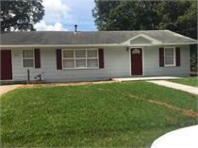 Photo - 805 Pamela Dr